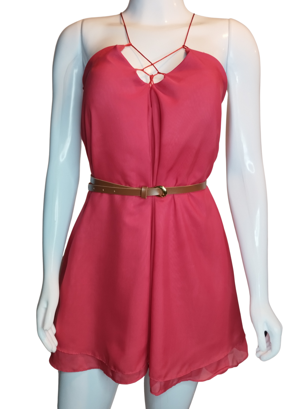 Vestido Dange Curto Cordão Vermelho tamanho M