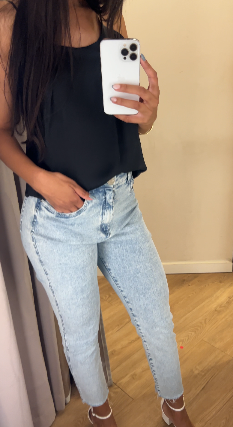 Calça Amaro Jeans Tamanho 40