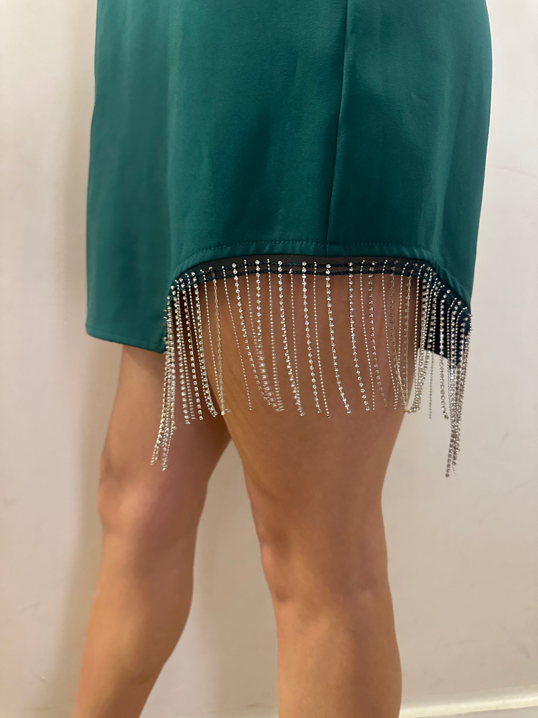 Vestido Curto Franjas Strass Verde Tamanho M