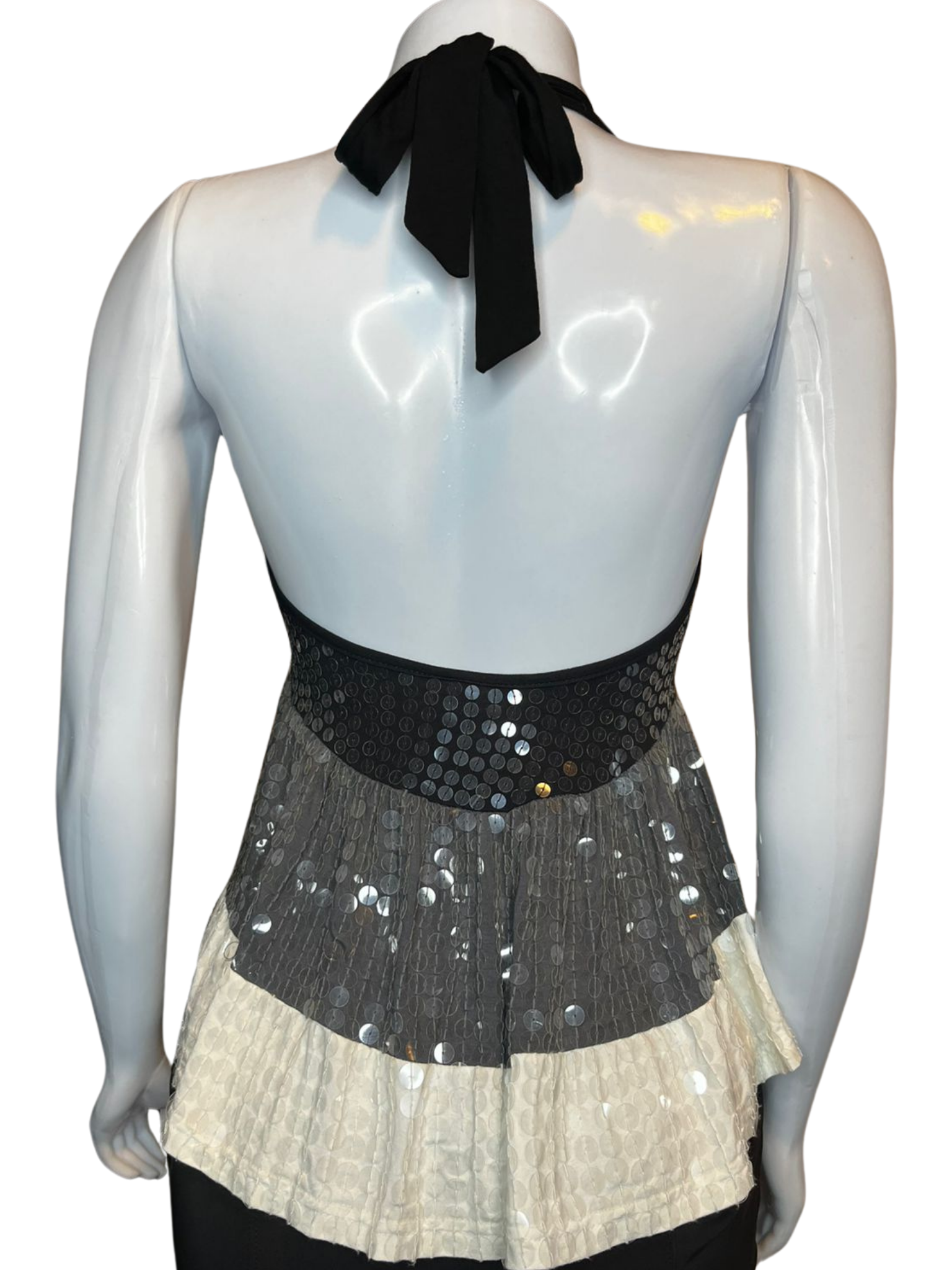 Blusa Frente Única Paetê Preto Branco e Cinza tamanho M