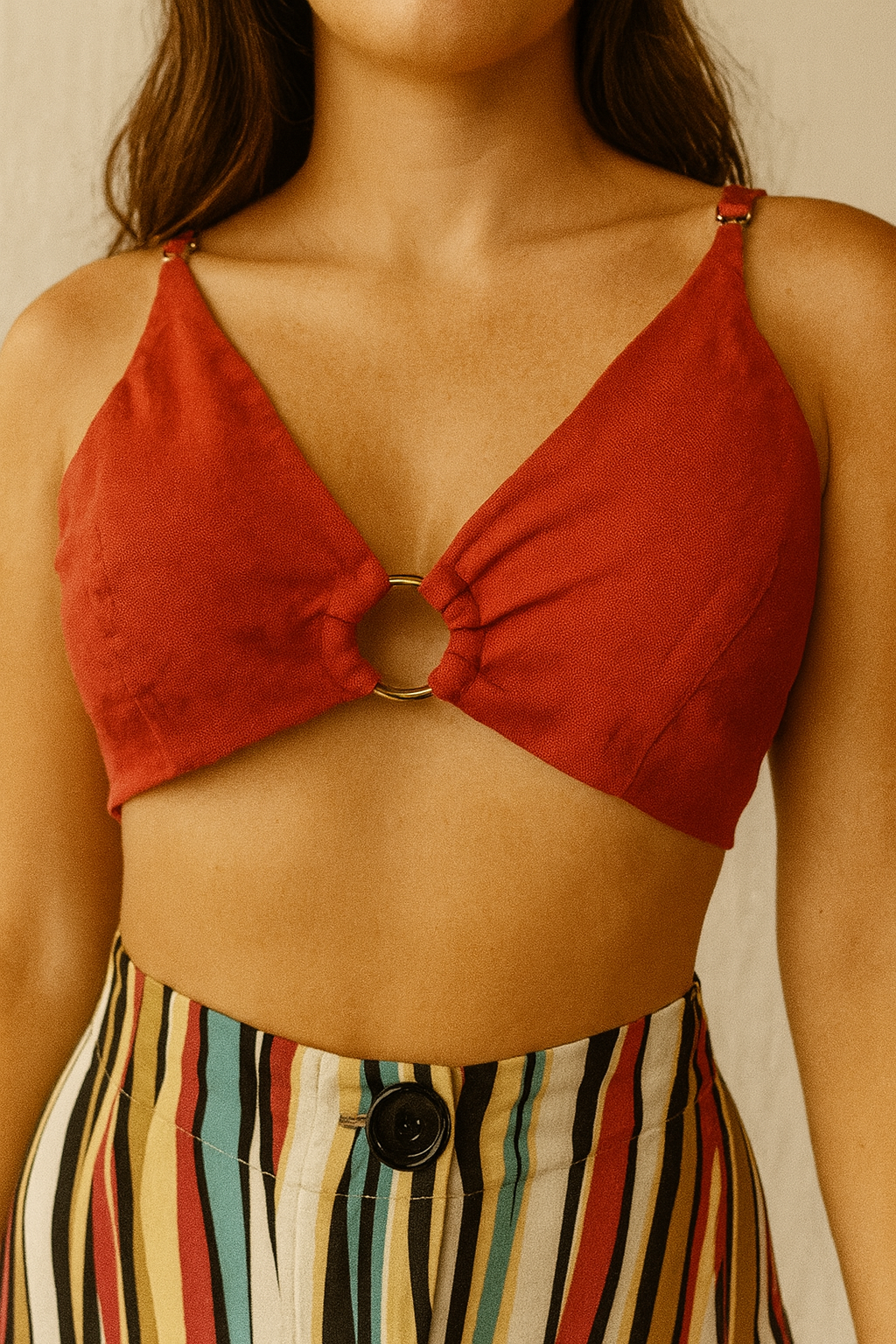 Blusa Cropped Ilhós Busto Terracota tamanho M