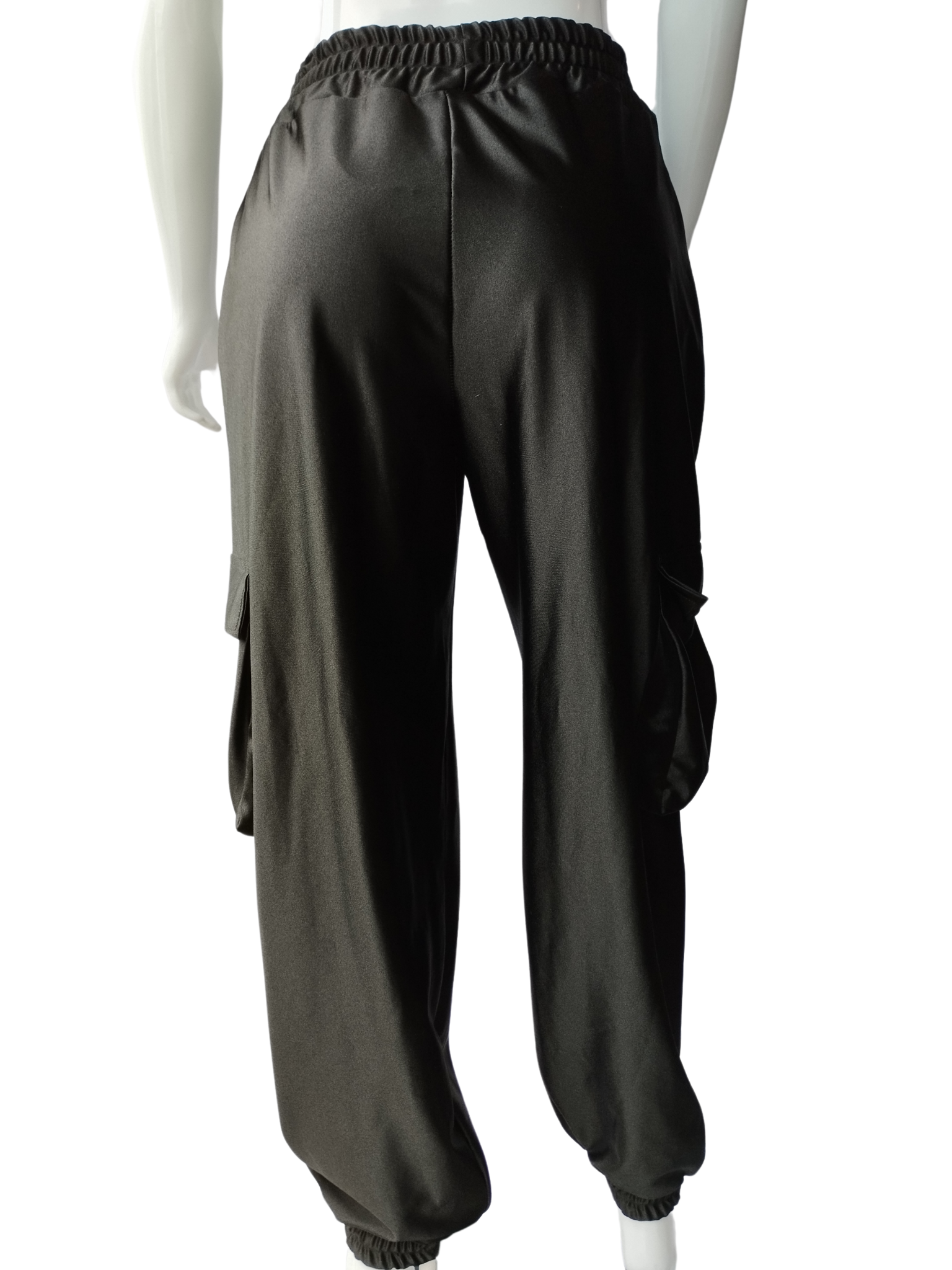 Calça Cargo Acetinado Preto tamanho M