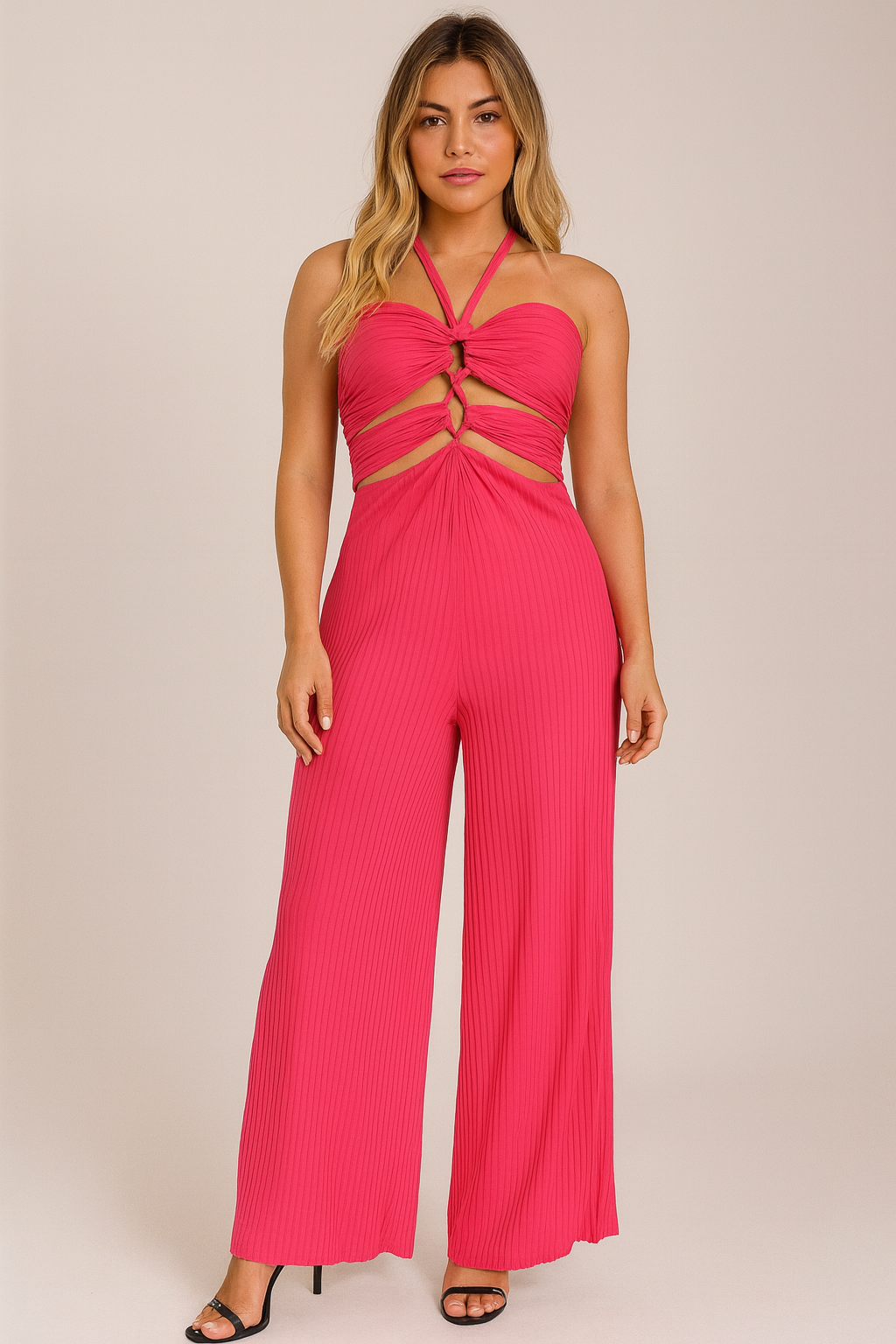 Macacão Garage Tomara que Caia Recorte Busto Malha Rosa tamanho P