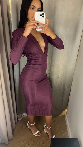 Vestido Midi Canelado Decote V Roxo tamanho M