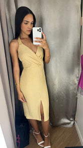 Vestido Botswana Midi Transpassado Canelado Dourado tamanho M