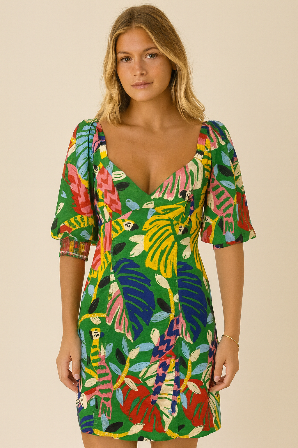 Vestido Farm Arara Manga Bufante Estampado Colorido tamanho P